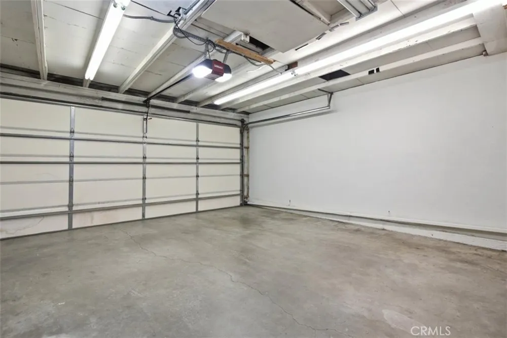 114 Lexington Costa Mesa, CA 92626
