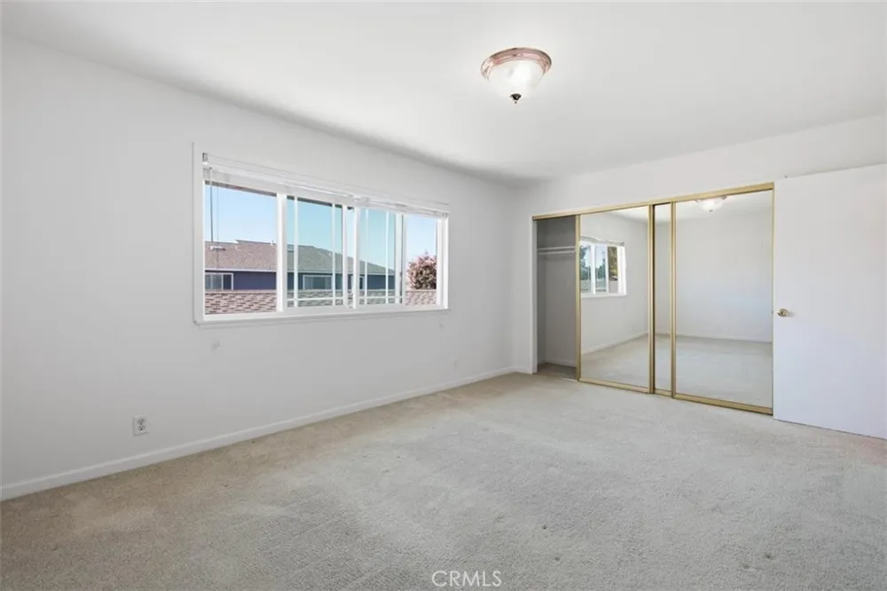 114 Lexington Costa Mesa, CA 92626
