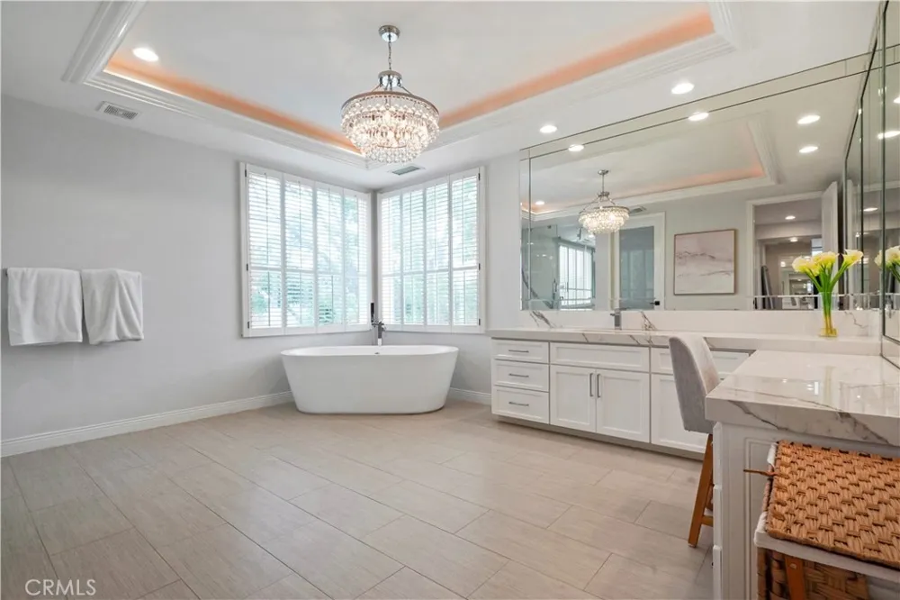 25418 Cumberland Calabasas, CA 91302