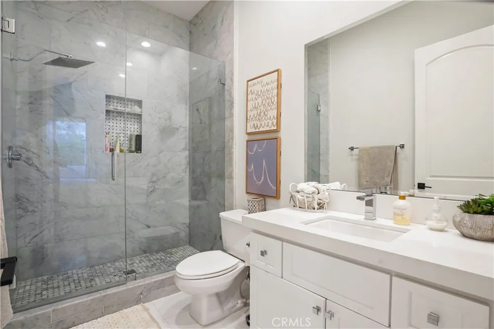 25418 Cumberland Calabasas, CA 91302