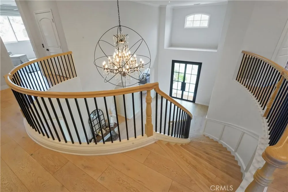 25418 Cumberland Calabasas, CA 91302