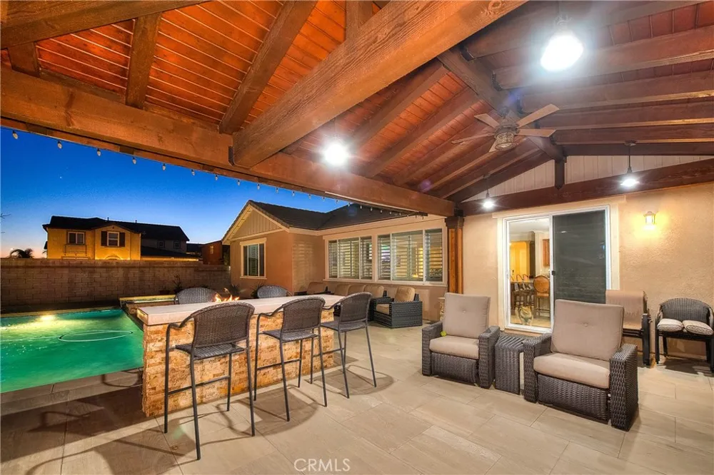6944 Nottoway Court Eastvale, CA 91752