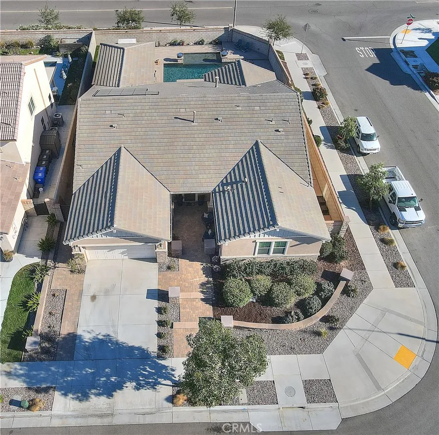 6944 Nottoway Court Eastvale, CA 91752