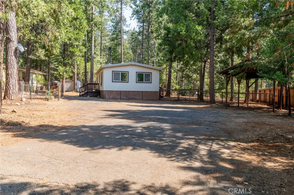 15070 Pinon Magalia, CA 95954