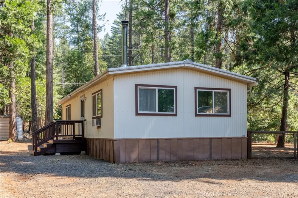 15070 Pinon Magalia, CA 95954
