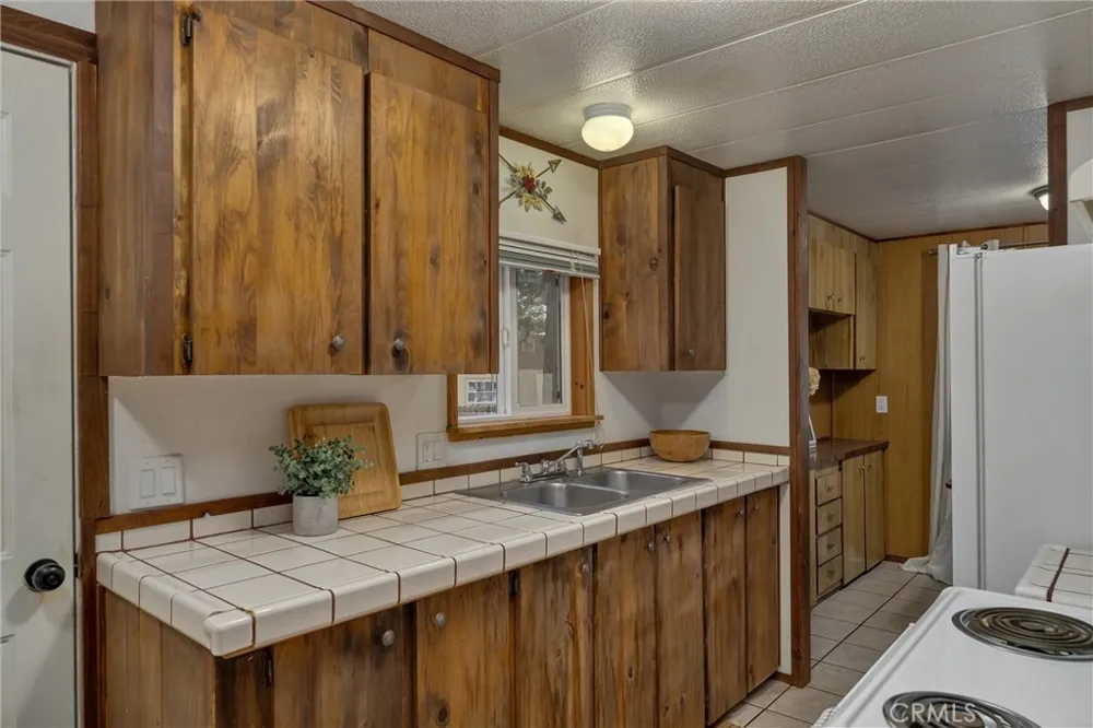 15070 Pinon Magalia, CA 95954