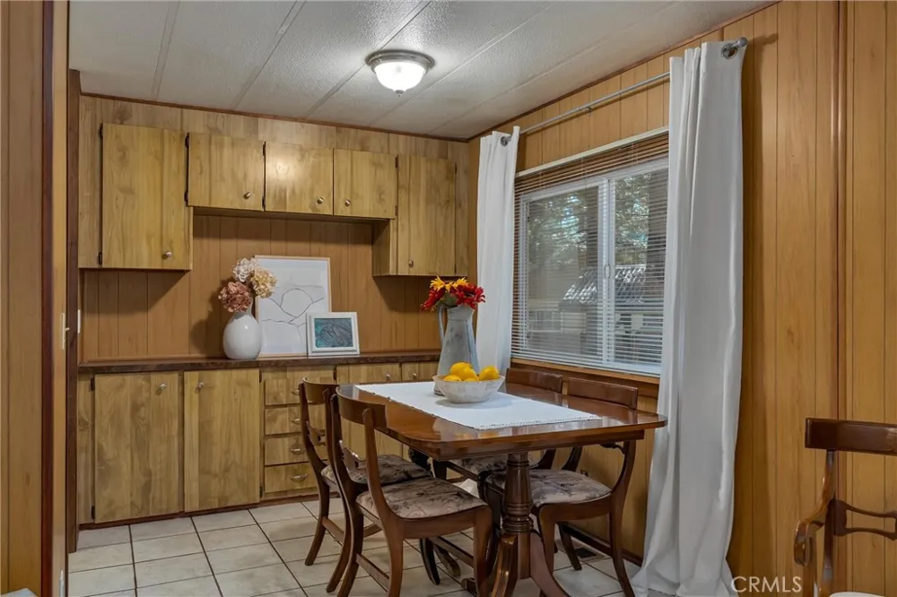 15070 Pinon Magalia, CA 95954