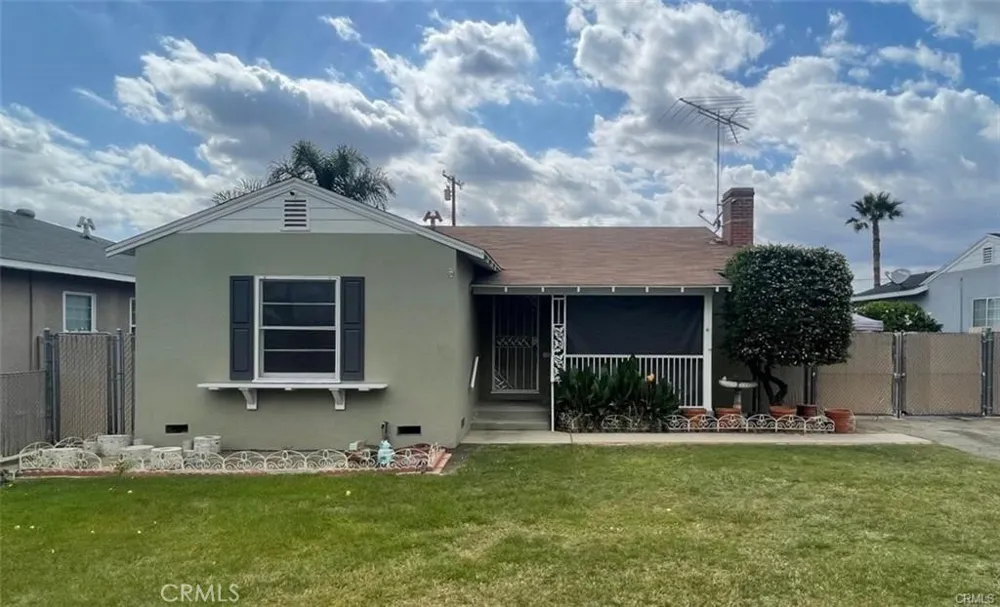 2259 S San Antonio Pomona, CA 91766
