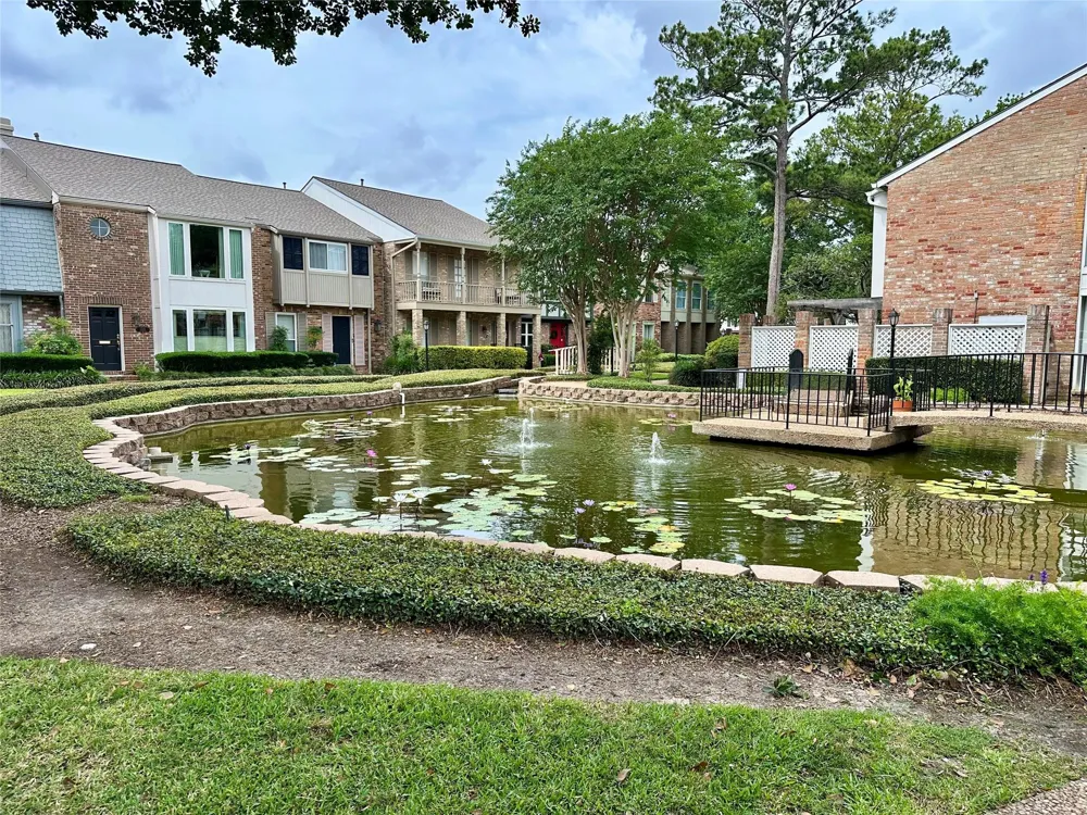5849 Sugar Hill Drive Houston, TX 77057