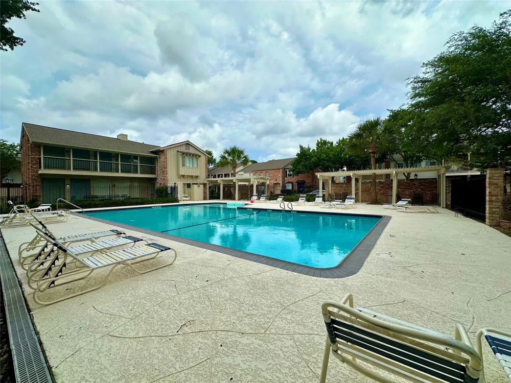 5849 Sugar Hill Drive Houston, TX 77057