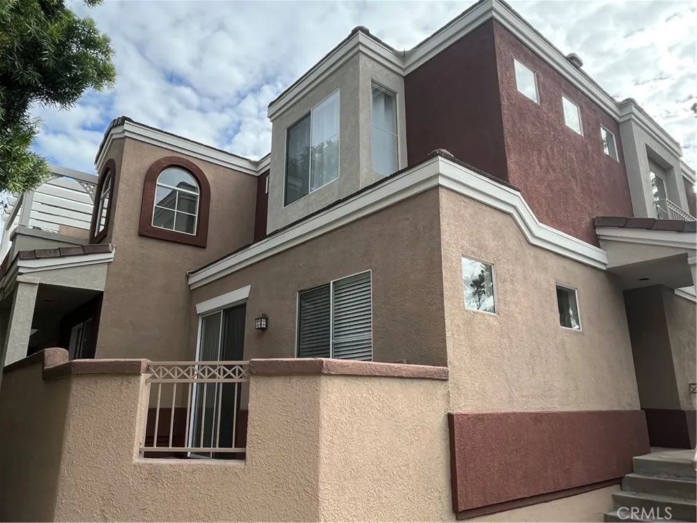 24 Mission Court Lake Forest, CA 92610