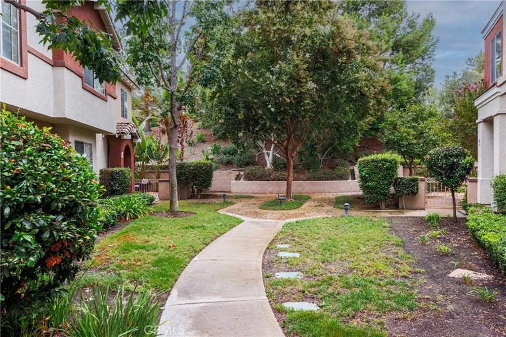 24 Mission Court Lake Forest, CA 92610
