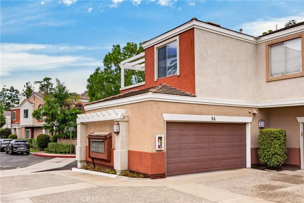 24 Mission Court Lake Forest, CA 92610