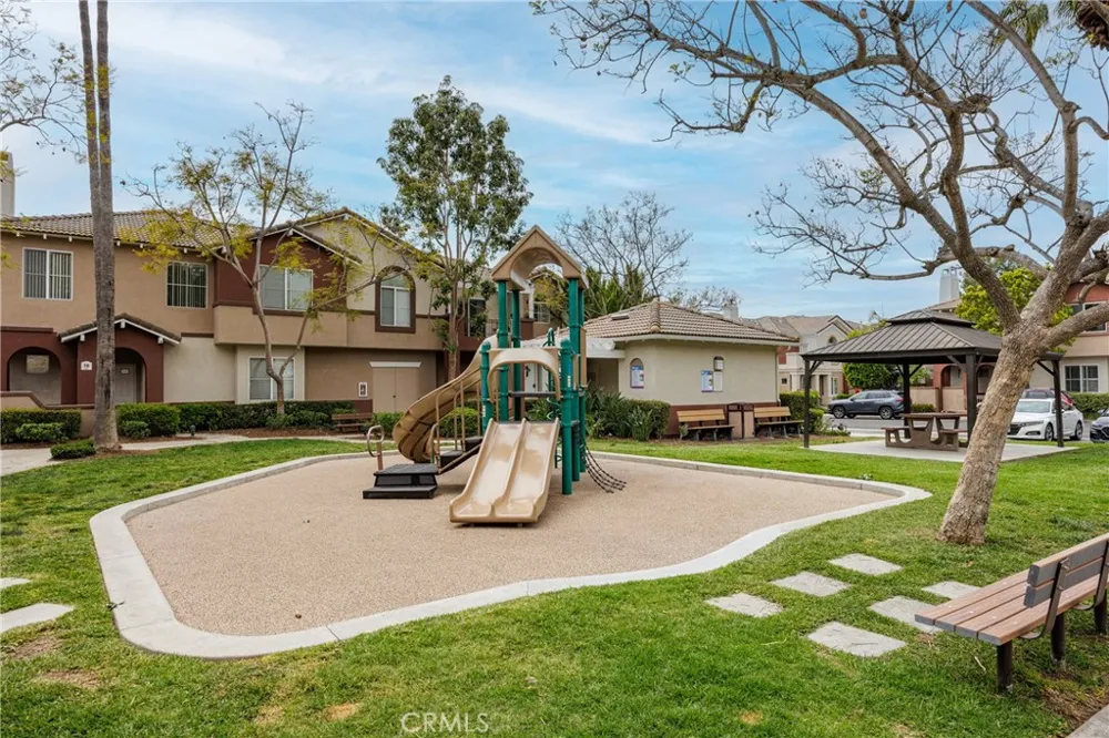 24 Mission Court Lake Forest, CA 92610