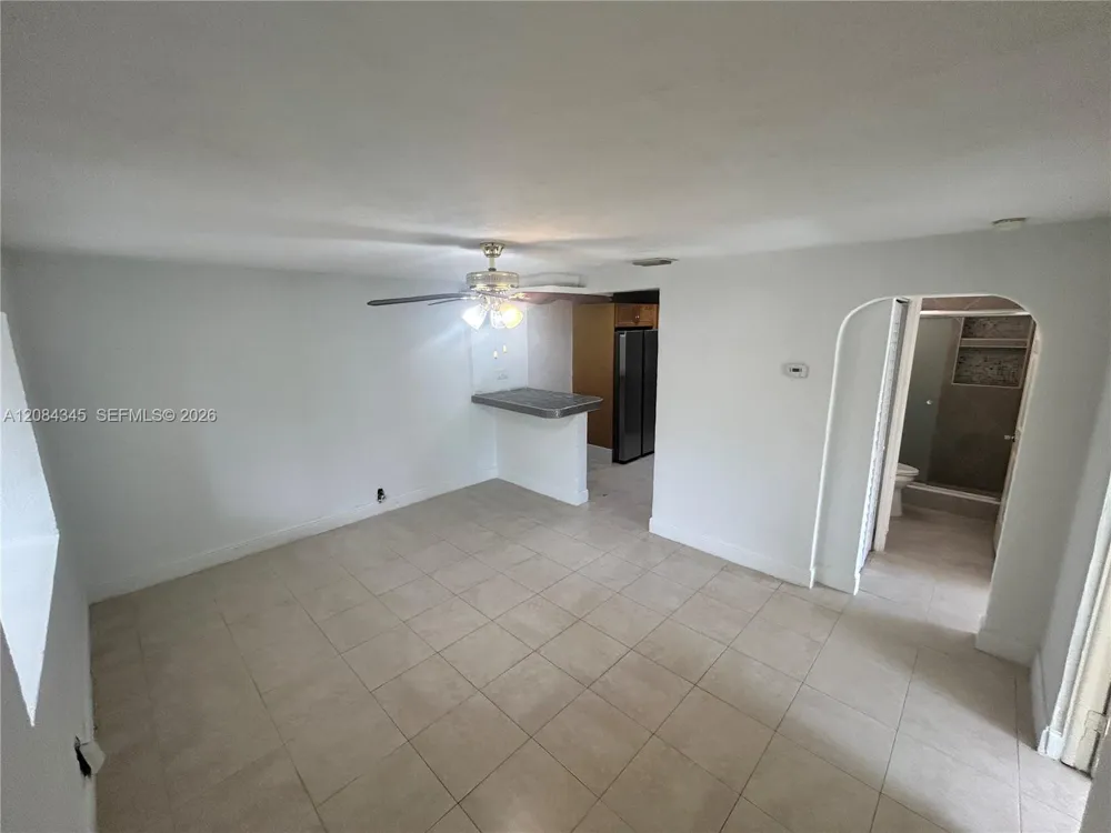 1843 NW 107th St Miami, FL 33167