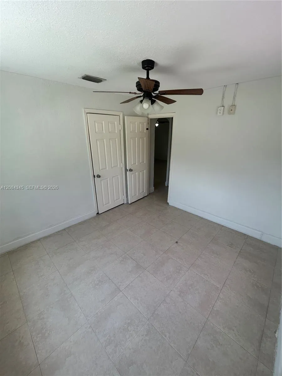 1843 NW 107th St Miami, FL 33167
