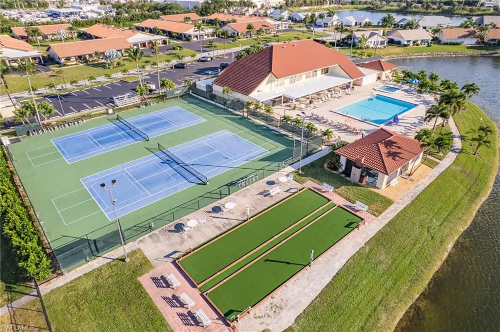 11220 Caravel Circle #308 Fort Myers, FL 33908