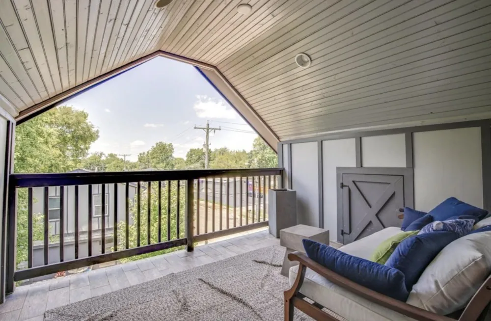 928 N 6th St Nashville, TN 37207