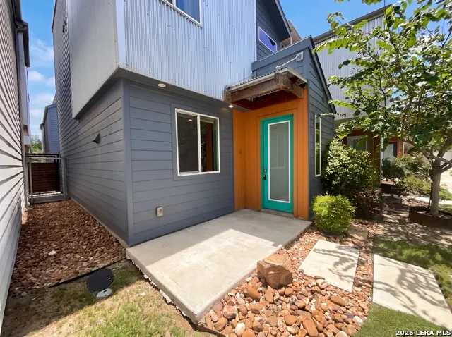 330 Clay #UNIT 8 San Antonio, TX 78204