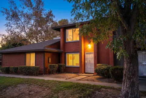 1652 Summertime Dr