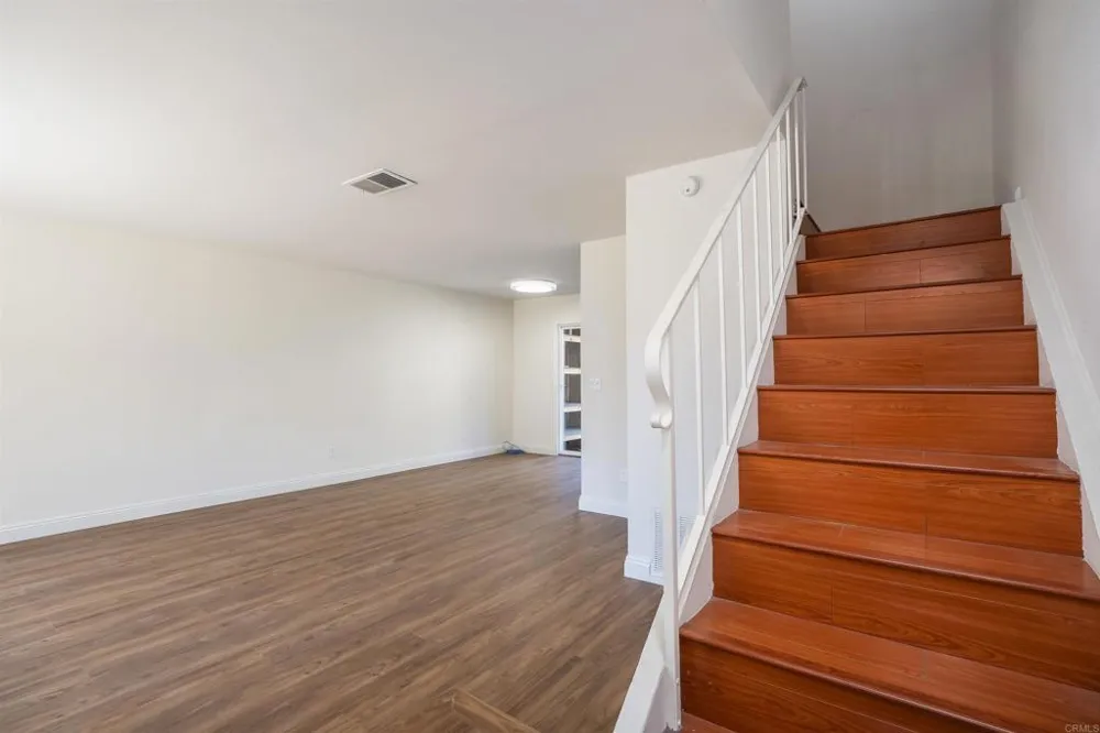 1652 Summertime Dr El Cajon, CA 92021