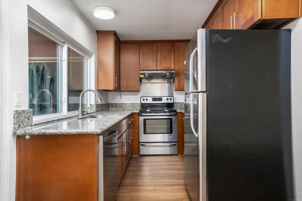 1652 Summertime Dr El Cajon, CA 92021