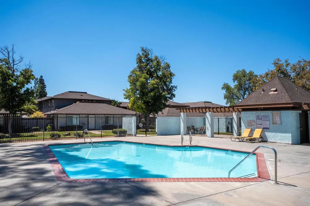 1652 Summertime Dr El Cajon, CA 92021