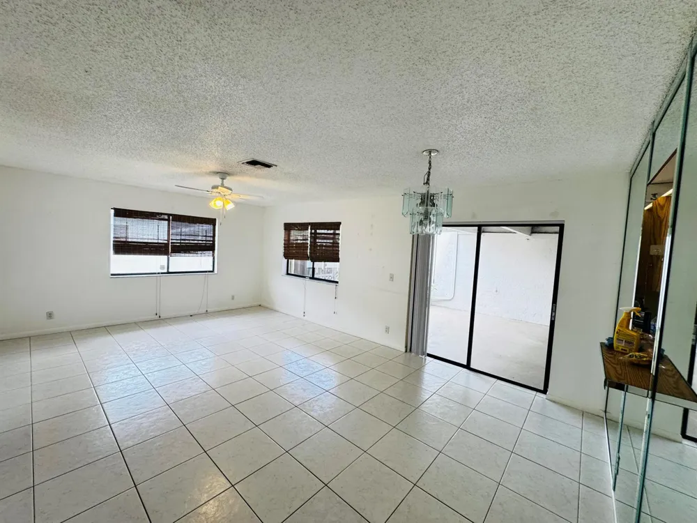 14858 Wildflower Lane Delray Beach, FL 33446