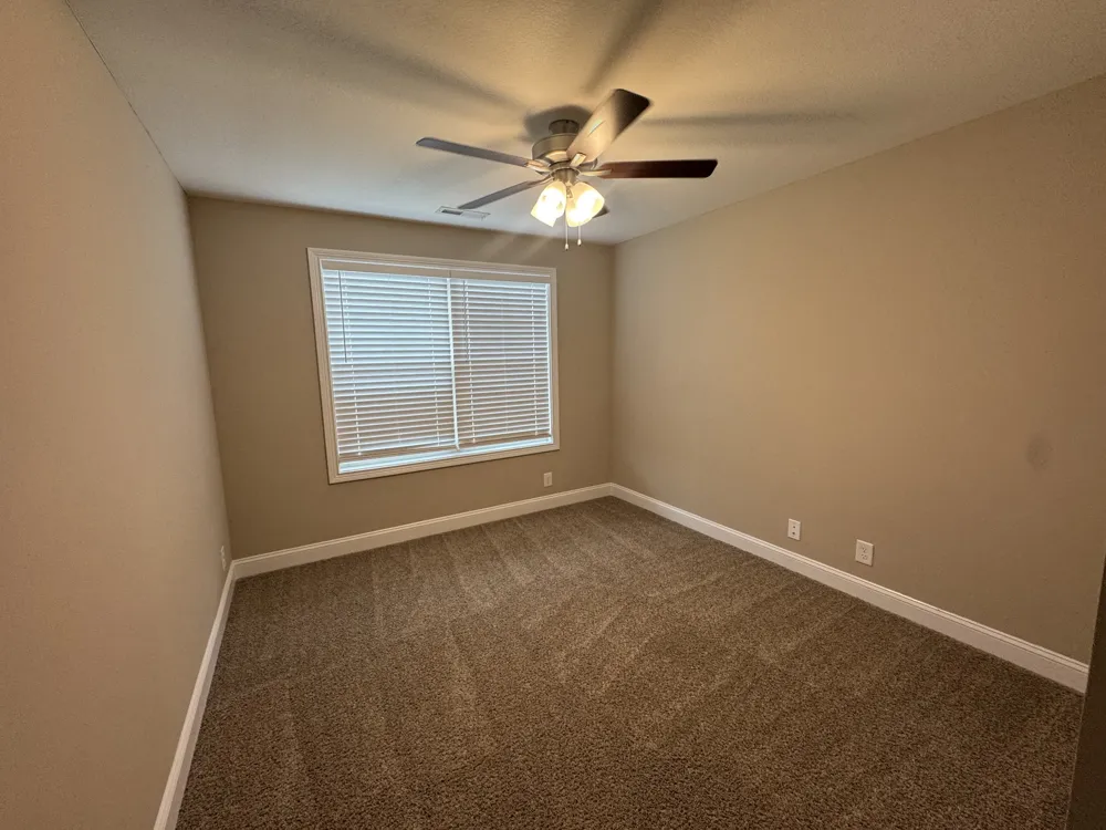 221 Ardell Dr Clarksville, TN 37040