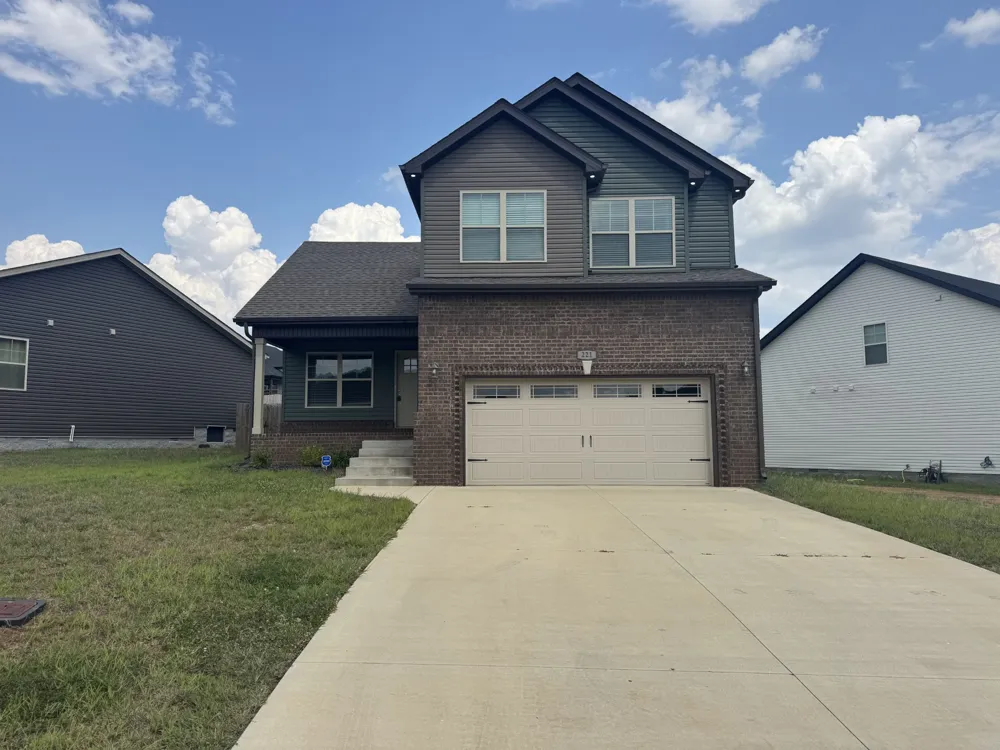 221 Ardell Dr Clarksville, TN 37040