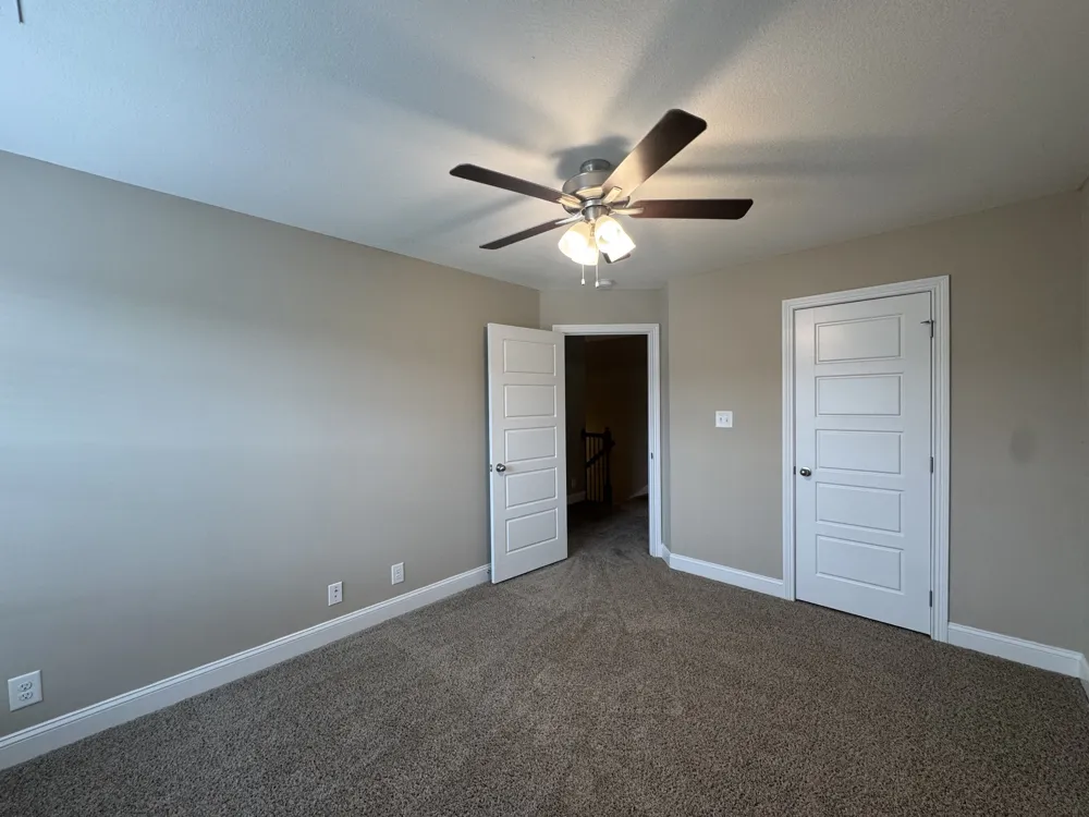 221 Ardell Dr Clarksville, TN 37040