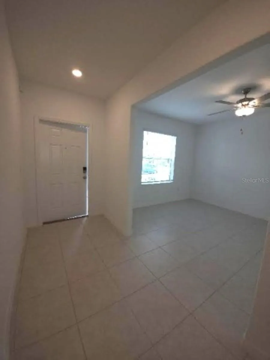 36590 GARDEN WALL WAY Zephyrhills, FL 33541
