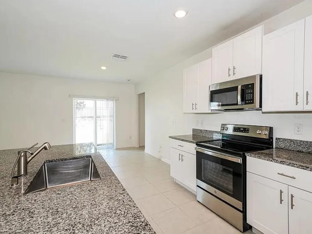 36590 GARDEN WALL WAY Zephyrhills, FL 33541
