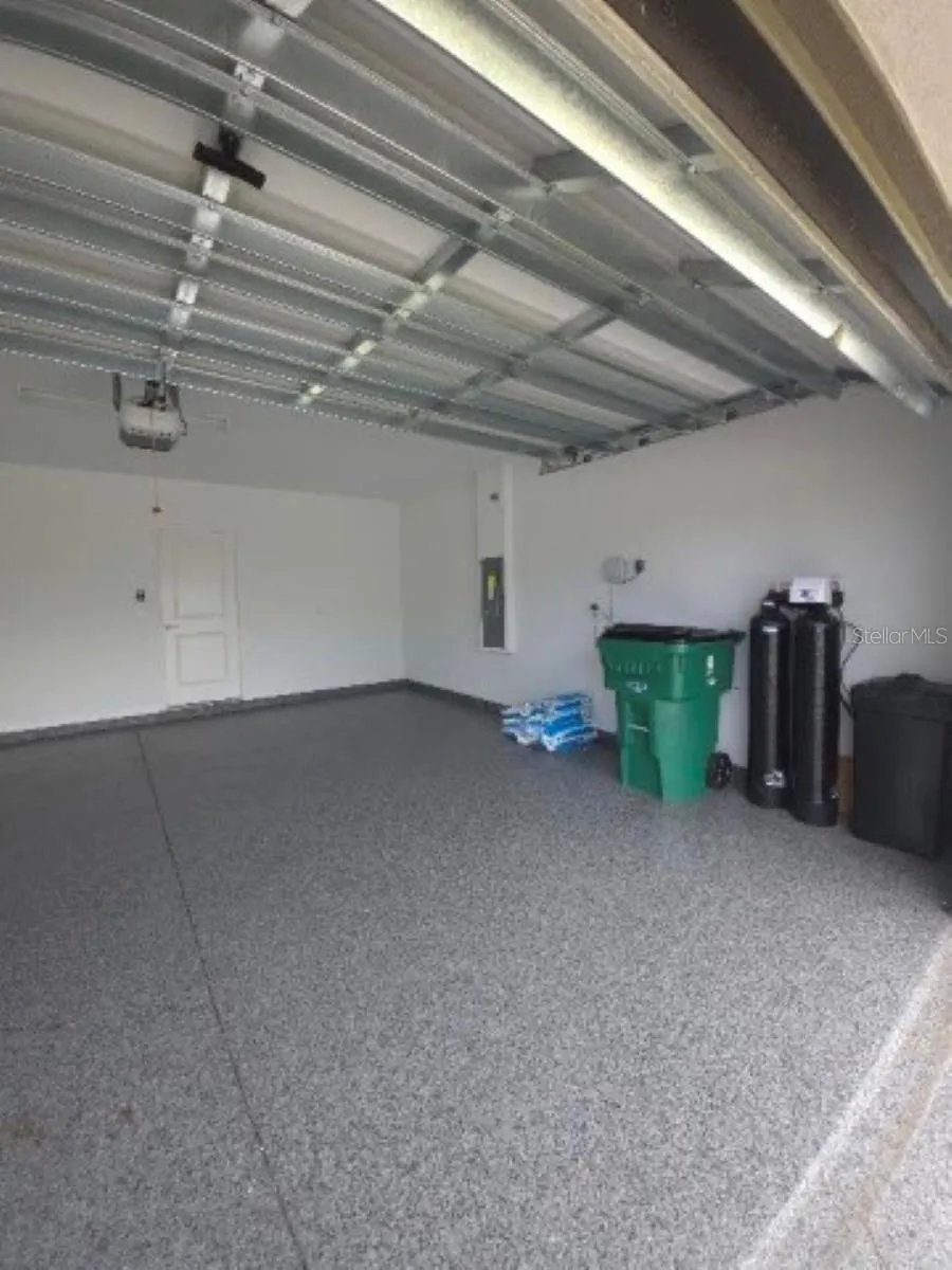 36590 GARDEN WALL WAY Zephyrhills, FL 33541