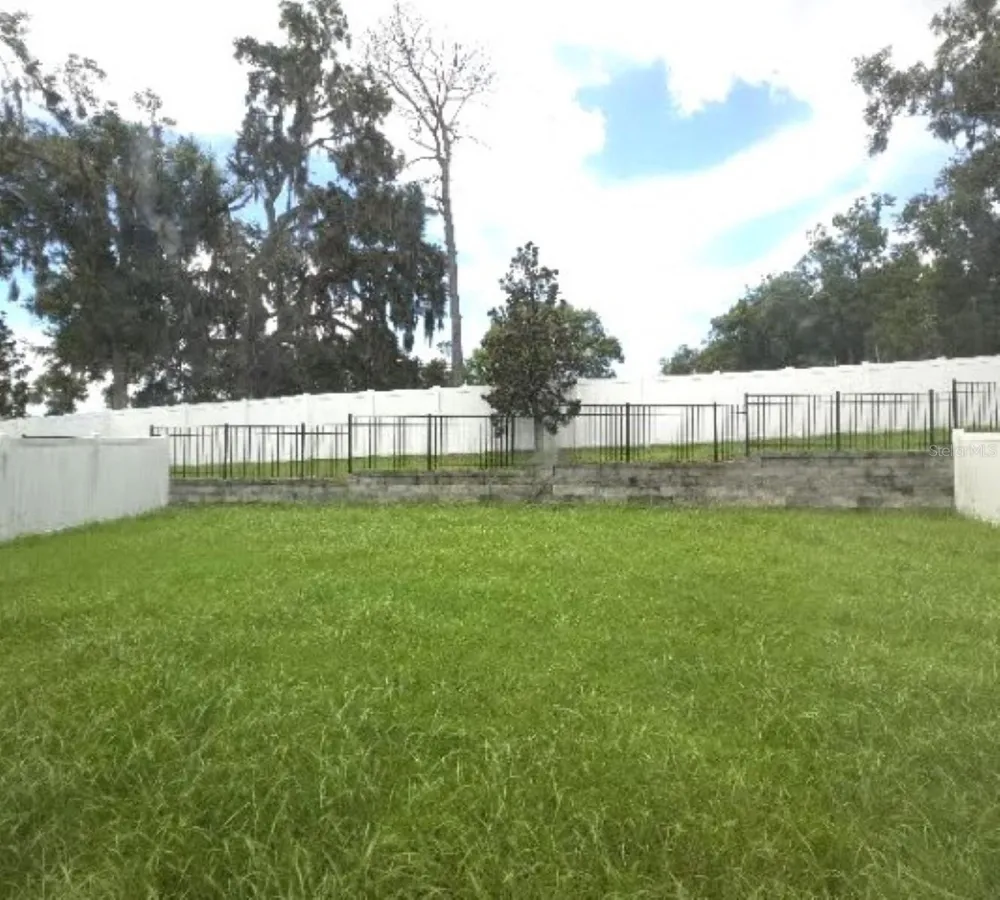 36590 GARDEN WALL WAY Zephyrhills, FL 33541