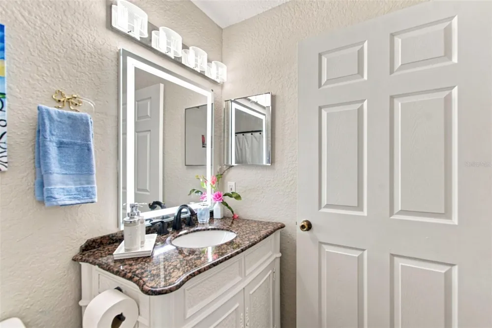 13839 FAIRWAY ISLAND DRIVE #1136 Orlando, FL 32837