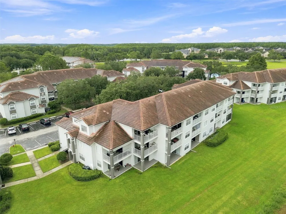 13839 FAIRWAY ISLAND DRIVE #1136 Orlando, FL 32837