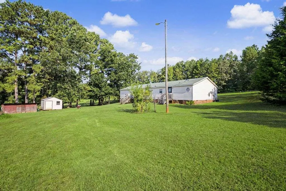 2718 Triune Mill Road Thomaston, GA 30286