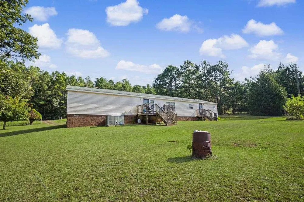 2718 Triune Mill Road Thomaston, GA 30286