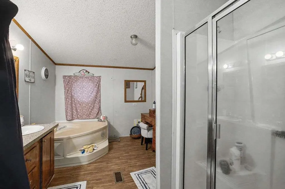 2718 Triune Mill Road Thomaston, GA 30286