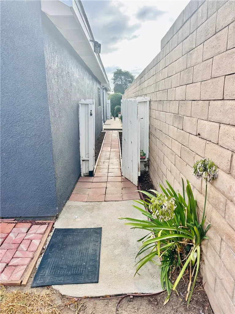 1404 Lark Court Santa Maria, CA 93454