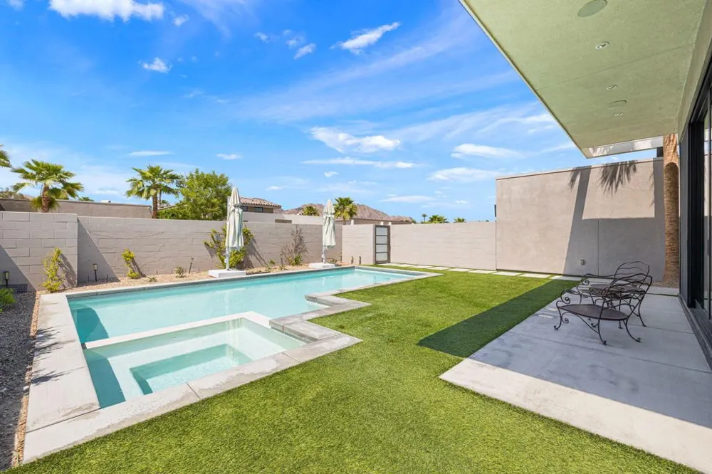 57812 Santo Thomas La Quinta, CA 92253