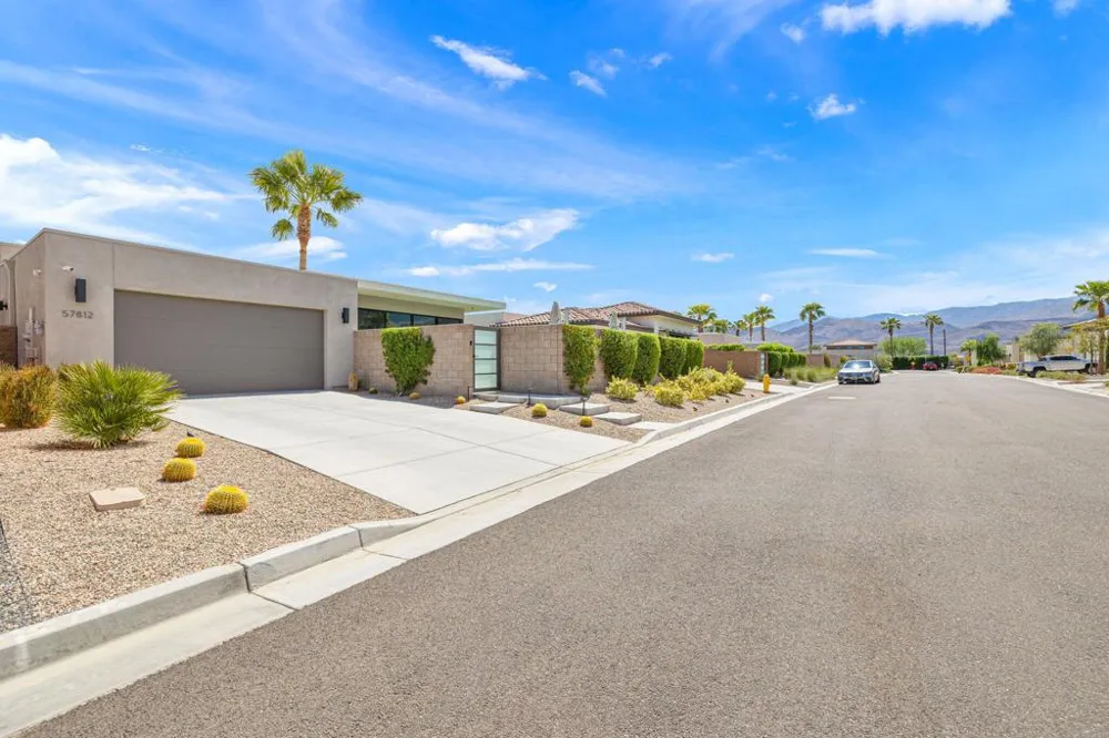 57812 Santo Thomas La Quinta, CA 92253