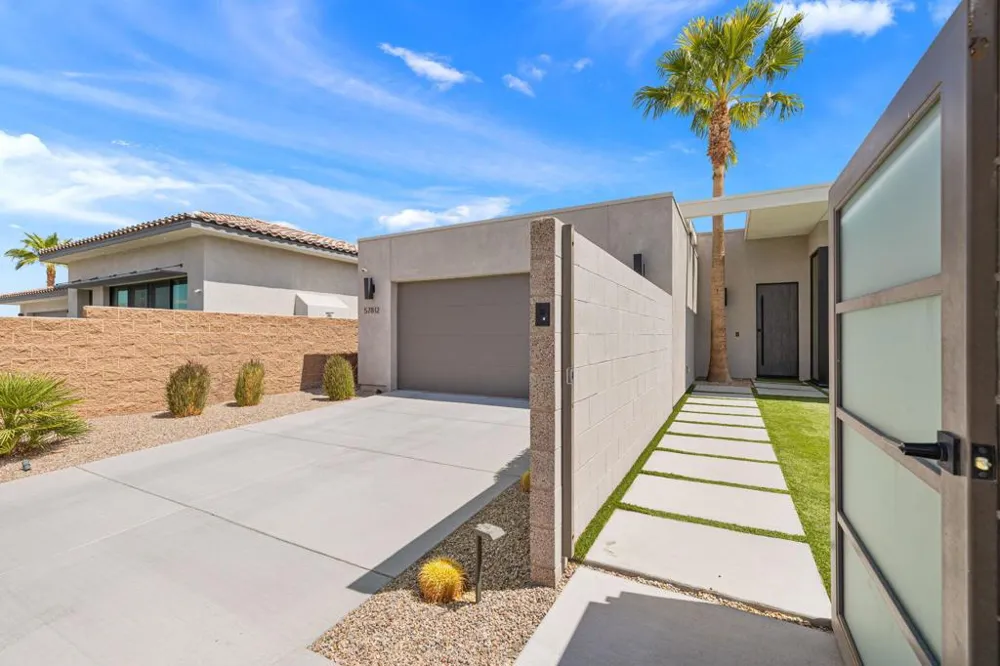 57812 Santo Thomas La Quinta, CA 92253