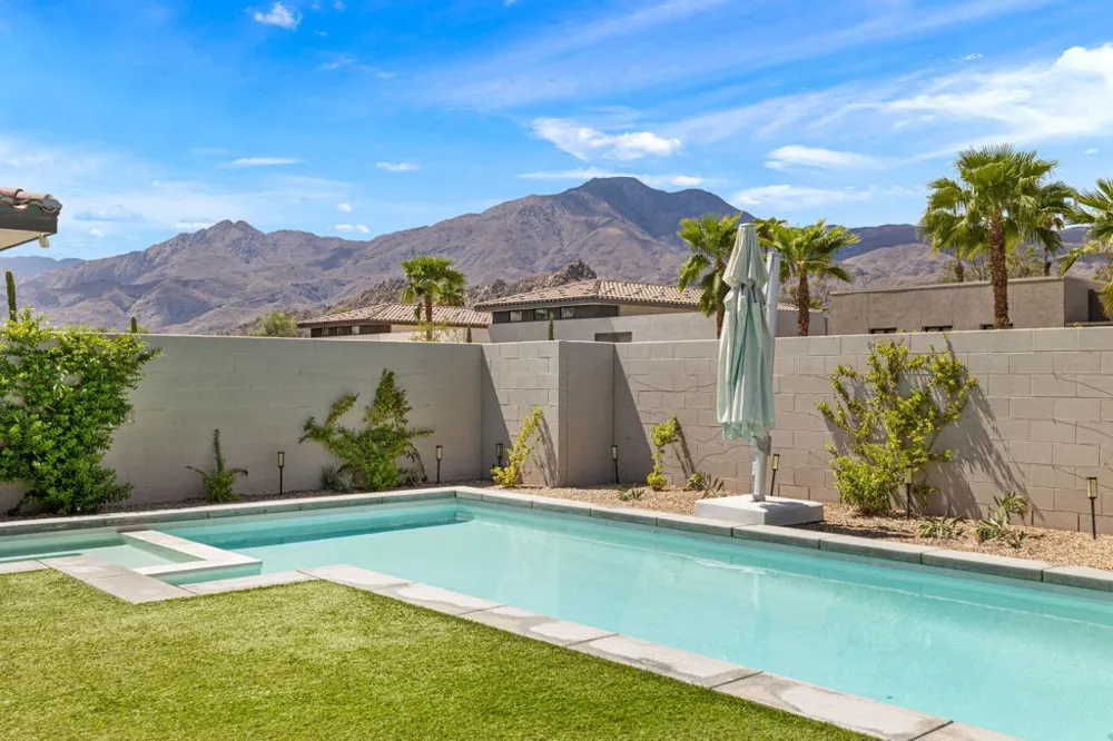 57812 Santo Thomas La Quinta, CA 92253