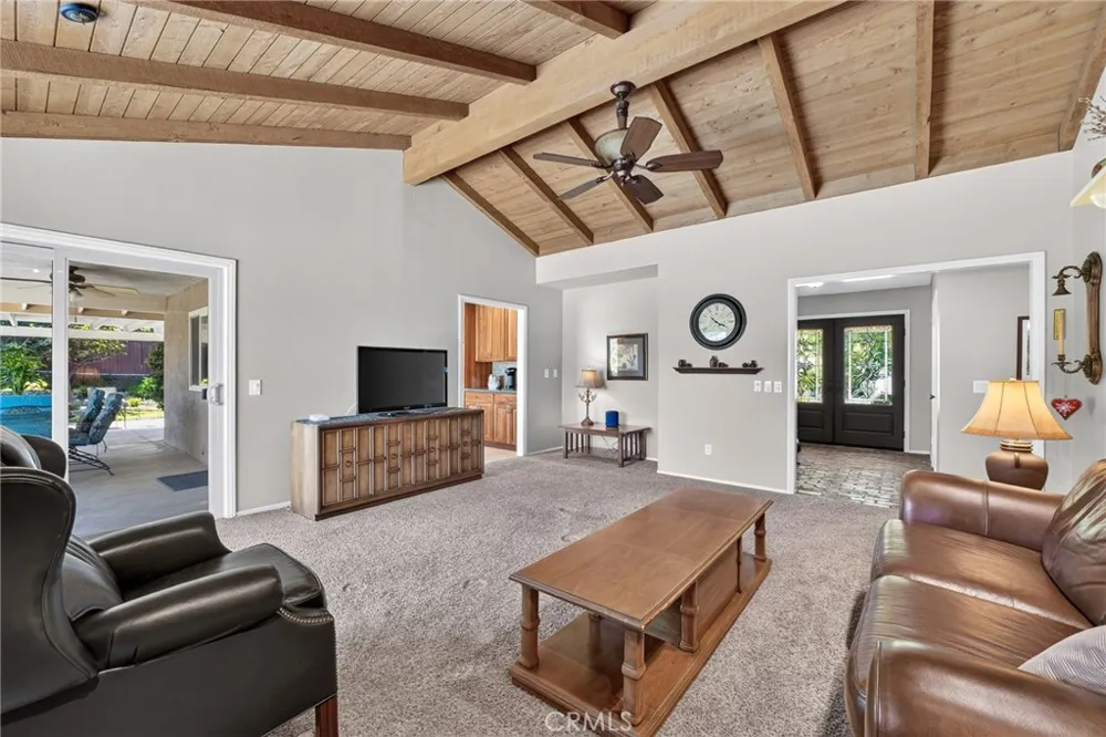 657 Kimball Lane Redlands, CA 92373