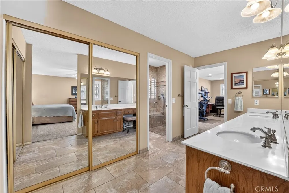 657 Kimball Lane Redlands, CA 92373