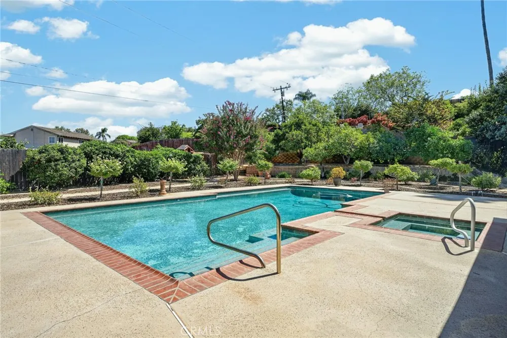 657 Kimball Lane Redlands, CA 92373