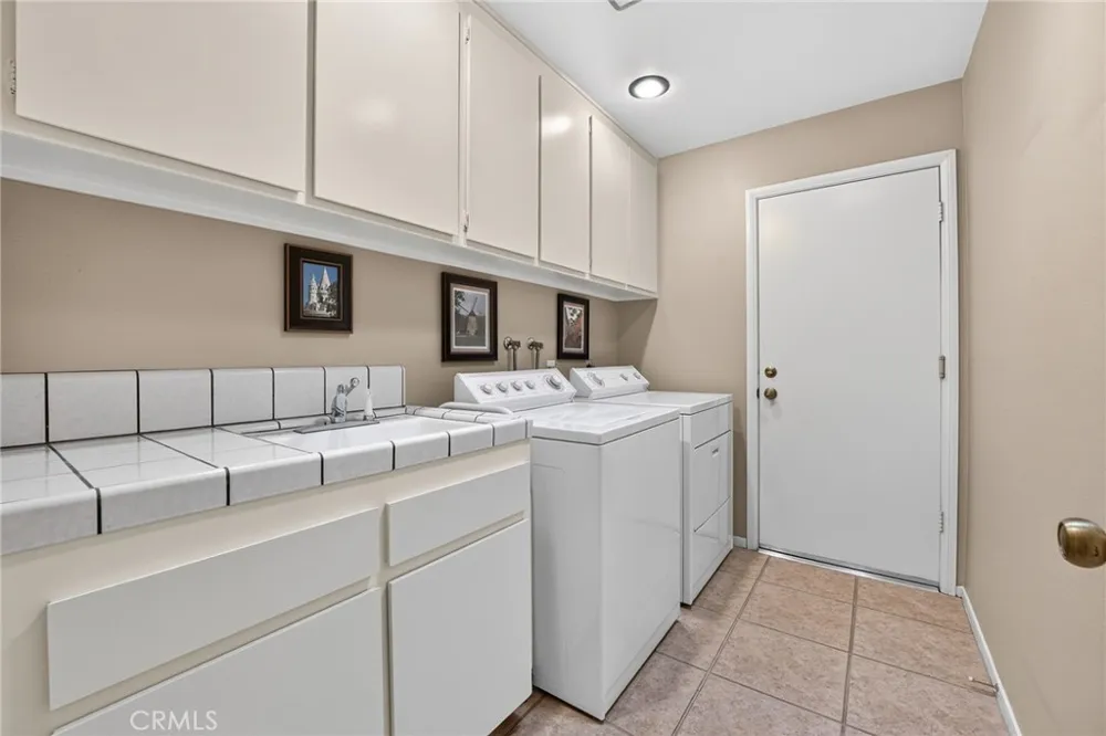 657 Kimball Lane Redlands, CA 92373