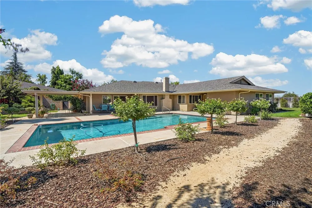 657 Kimball Lane Redlands, CA 92373